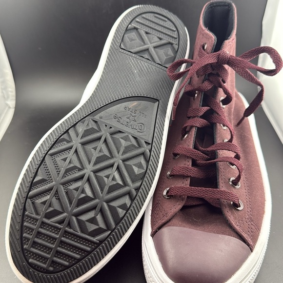 Womens Converse CTAS High Move Diamond Metal Black Currant Sneakers Size 9.5 - Picture 3 of 5